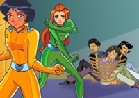 เกมส์สายลับสาว (Totally Spies Spy Chess)